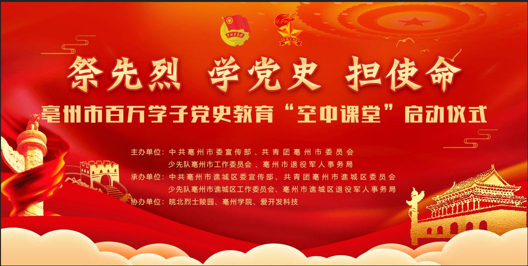 40岁女人会穿才优雅!经典款、剪裁合身、配饰点缀,太显气质