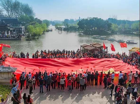 小萝莉泰国度假