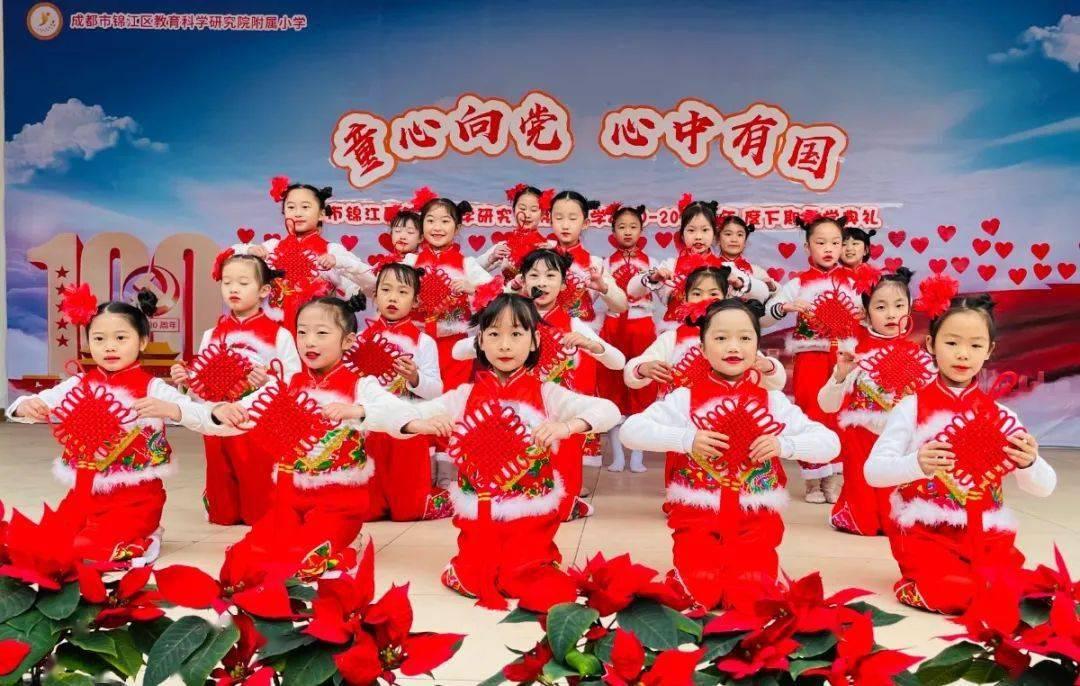 图片报:诺伊尔训练很卖命,为在欧洲杯赢得一席之地而拼搏
