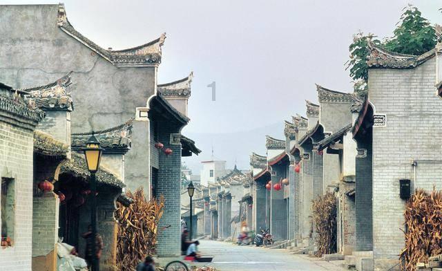 解疑答惑,老公给别的女人发520红包,我该不该生气?有问必答平台